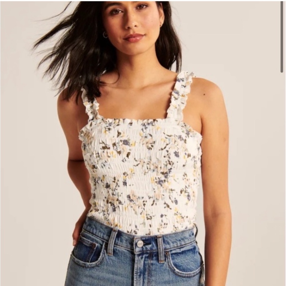 Abercrombie All-Over Smocked Wide Strap Cami, Dusty Pink Dot, XS - Picture 8 of 8